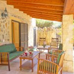 Ferienhaus Mallorca MA7420 Gartenmöbel auf der Terrasse (2)