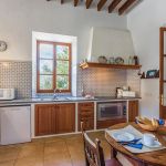Finca Mallorca MA7310 Küche mit Esstisch