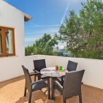 Ferienhaus Mallorca MA5950 Gartenmöbel auf der Terrasse