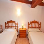 Finca Mallorca MA4792 Schlafzimmer mit 2 Betten