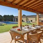 Ferienhaus Mallorca MA4086 Terrasse mit Blick auf den Pool