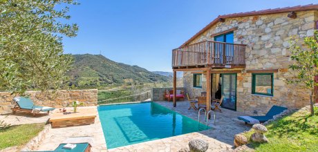Ferienhaus Kreta Patelari 23476 mit solarbeheizbarem Pool und herrlichem Ausblick für 4 Personen. An- und Abreisetag Freitag.
