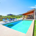 Luxus-Finca Mallorca MA3350 Poolbereich mit Gartenmöbeln