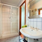 Ferienhaus Toskana TOH601 - Bad mit großer Dusche