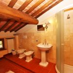 Ferienhaus Toskana TOH730 Bad mit Dachschräge