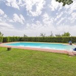 Ferienhaus Toskana TOH751 Swimmingpool mit Gartenmöbel