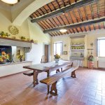 Ferienhaus Toskana TOH751 Wohnbereich mit Tisch