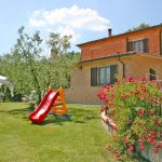 Ferienhaus Toskana TOH500 Garten mit Spielgeräten