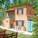 Ferienhaus Toskana TOH500 Gartenmöbel auf der Terrasse