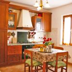Ferienhaus Toskana TOH500 Küche mit Tisch