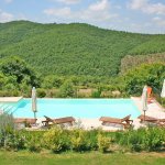 Ferienhaus Toskana TOH212 Blick über den Pool