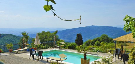Ferienhaus Toskana Cortona 225 mit Pool und herrlichem Ausblick, Wechseltag Samstag, Nebensaison flexibel auf Anfrage.