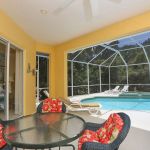Ferienhaus Florida FVE42660 Gartenmöbel auf der Terrasse