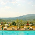 Ferienhaus Toskana TOH110 Blick über den Swimmingpool