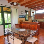 Ferienhaus Mallorca MA2030 - offene Küche mit Esstisch