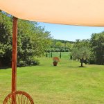 Ferienhaus Toskana TOH436 Garten mit Sonnenschutz