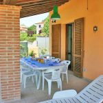 Ferienhaus Toskana TOH576 Terrasse mit Gartenmöbel