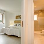 Ferienhaus Mallorca MA33403 Schlafzimmer mit Badezimmer