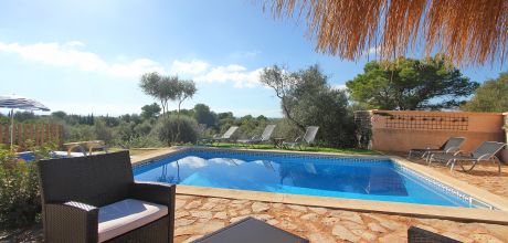 Südostküste Mallorca: Ferienhaus Calonge 2299 mit Pool und Kinderbecken für 5 Personen zu mieten. An- und Abreisetag flexibel auf Anfrage – Mindestmietzeit 1 Woche!