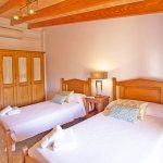 Ferienhaus Mallorca MA4059 Schlafraum mit 2 Betten