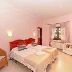 Ferienhaus Mallorca MA83572 Schlafraum mit 2 Betten