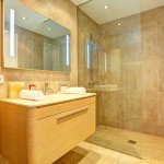 Villa Costa Brava CBV43555 Dusche im Badezimmer