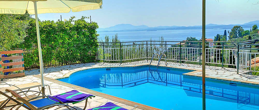 Ferienhaus Korfu mit Pool und Meerblick.
