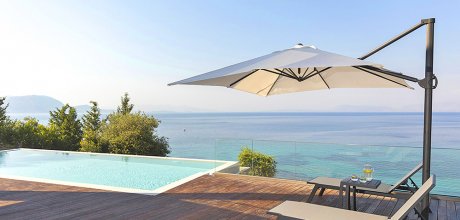 Ferienhaus Korfu für 8 Personen Boukari 43537 mit grossem Pool (12m x 4m) und Traum-Meerblick, Strand = 50m. An- und Abreisetag Montag.
