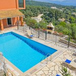 Ferienhaus-Korfu-KOS3611-Blick-auf-den-Pool