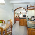 Ferienhaus Mallorca MA24181 Küche mit Tisch