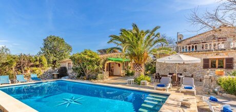 Mallorca Nordküste – Finca Pollensa 44092 mit Pool und Innen-Whirlpool für 8 Personen. Strand 8,5 Km. An- und Abreisetag Freitag.
