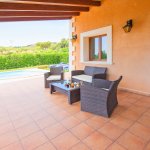 Ferienhaus Mallorca MA4770 Gartenmöbel auf der Terrasse