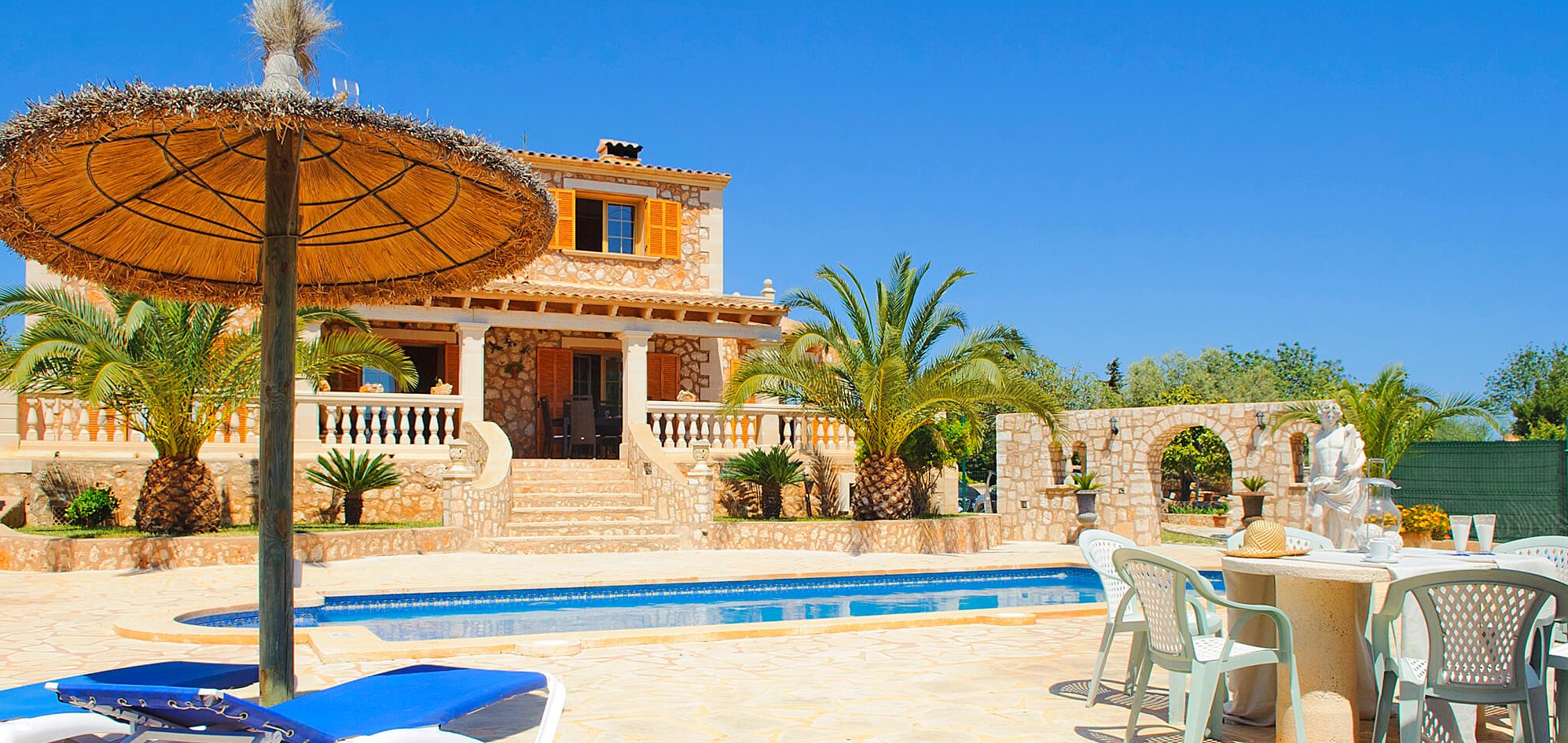 Ferienhaus Mallorca für 6 Personen mit privatem Pool.