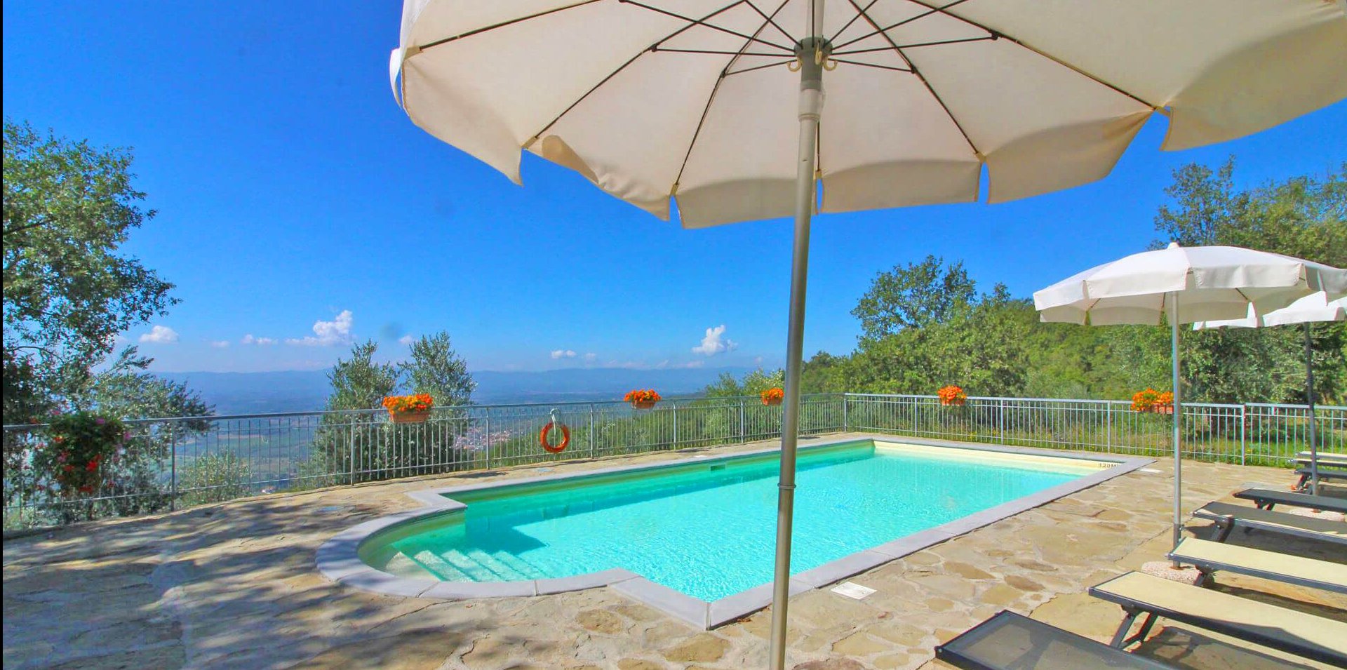 Ferienhaus Toskana für 20 Personen mit Pool