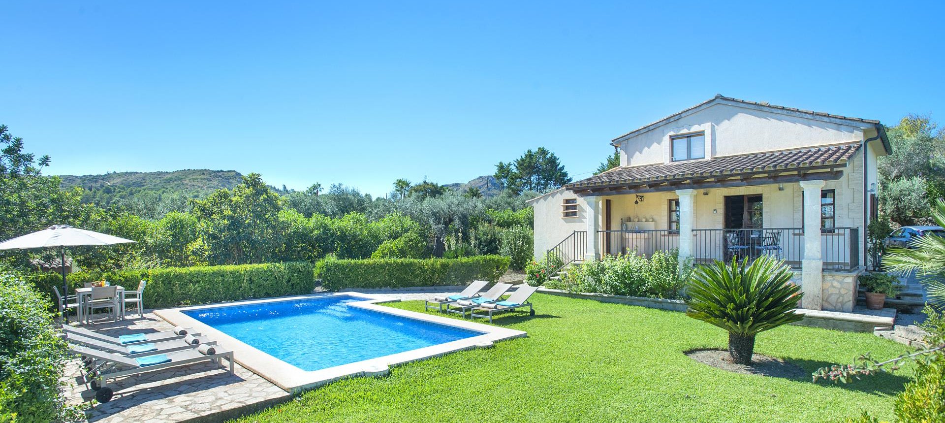 Ferienhaus Mallorca mit Pool für 6 Personen bei Alcudia mieten